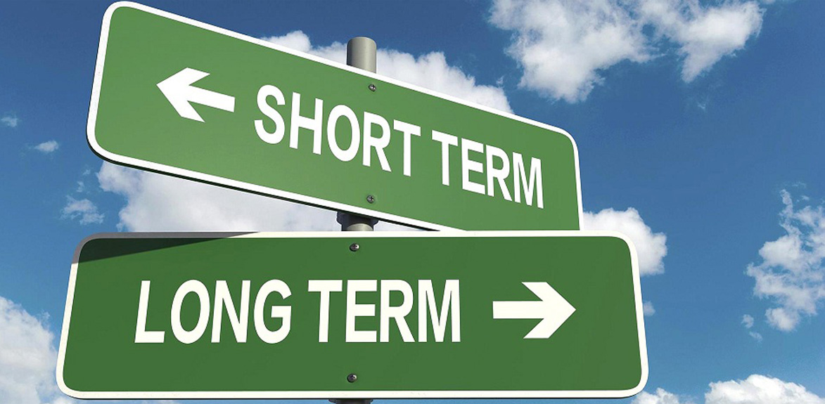 The Benefits of Long-Term vs. Short-Term Rentals
